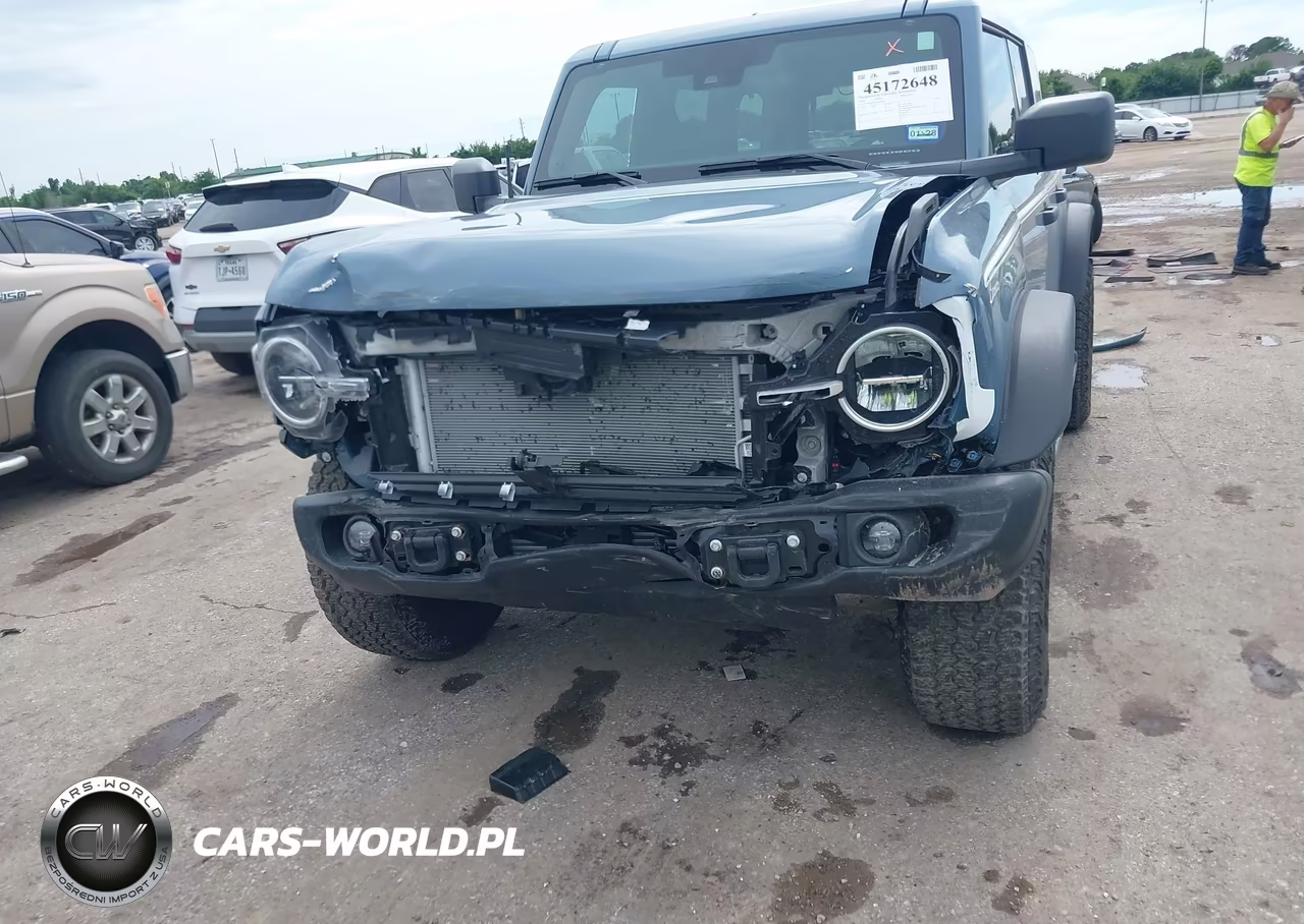 2025 Ford Bronco Heritage Edition VIN:1FMEE4DP6SLB82502 - 12
