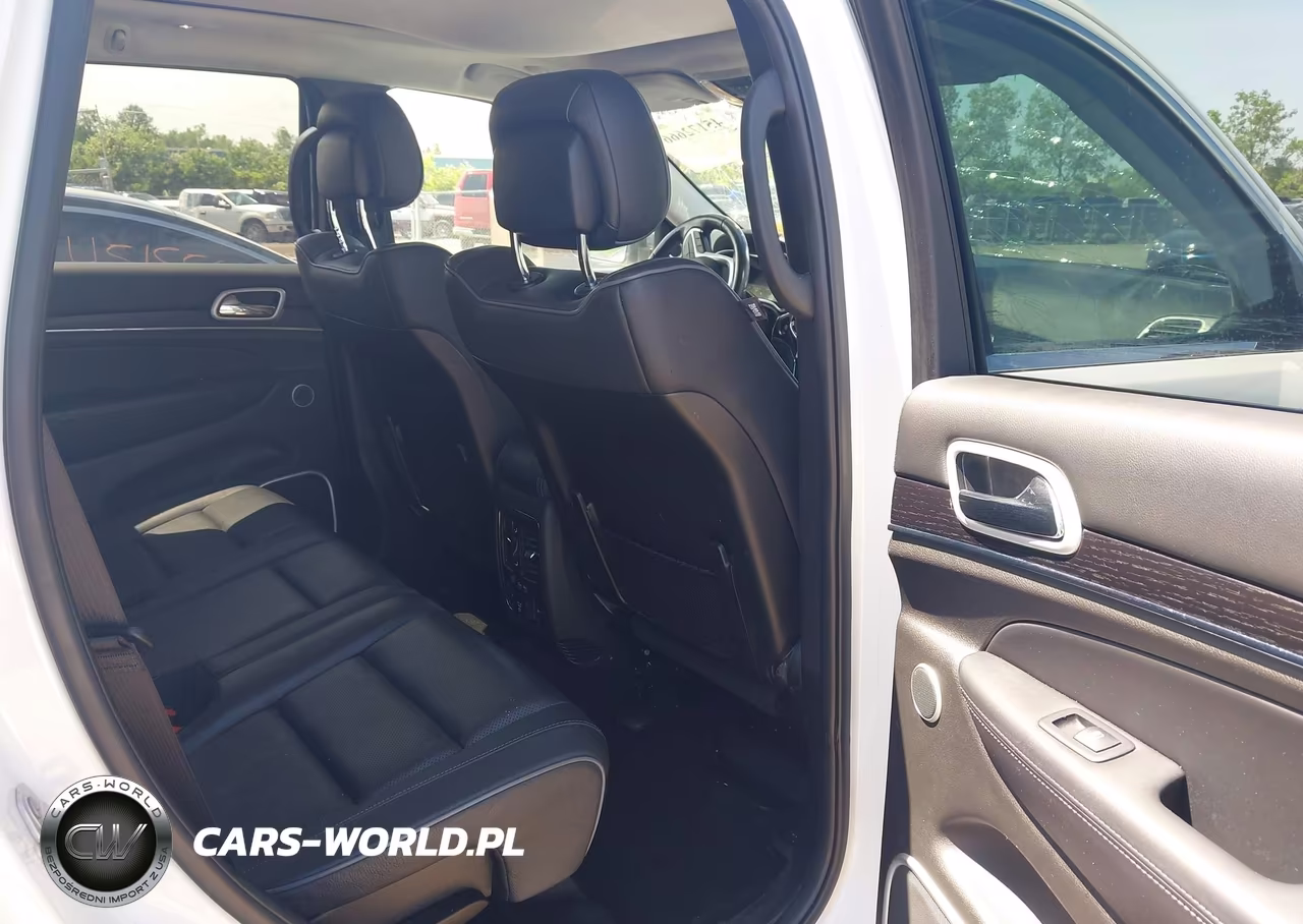 2020 Jeep Grand Cherokee Summit 4X4 VIN:1C4RJFJG4LC185174 - 8