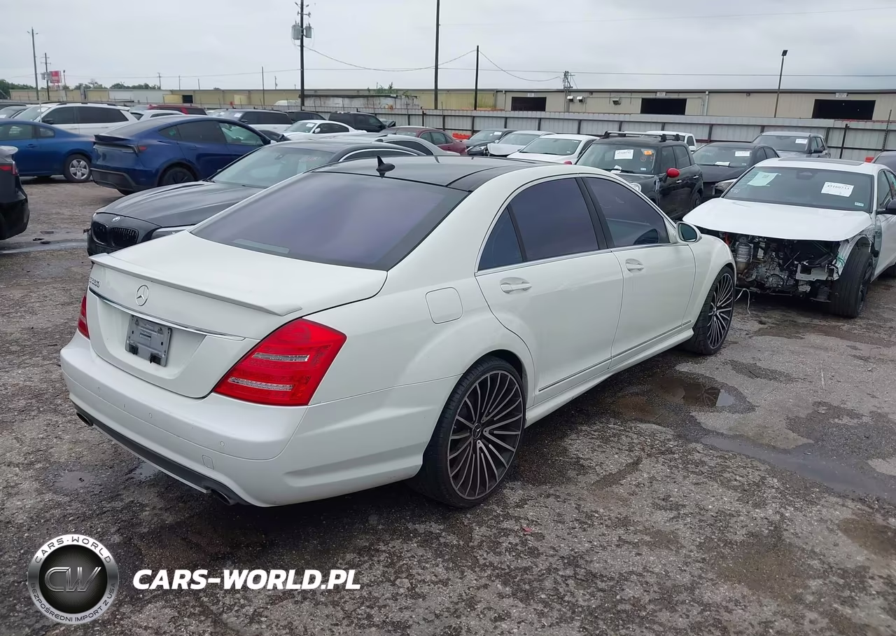 2007 Mercedes-Benz S 550 VIN:WDDNG71XX7A100381 - 4