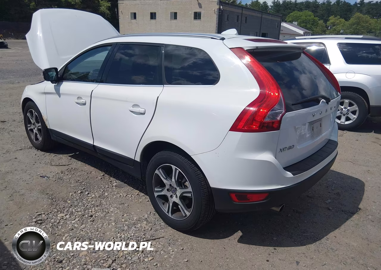 2012 Volvo Xc60 T6 Premier Plus VIN:YV4902DZ9C2266778 - 3
