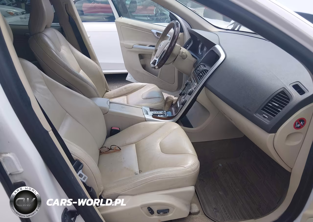 2012 Volvo Xc60 T6 Premier Plus VIN:YV4902DZ9C2266778 - 5
