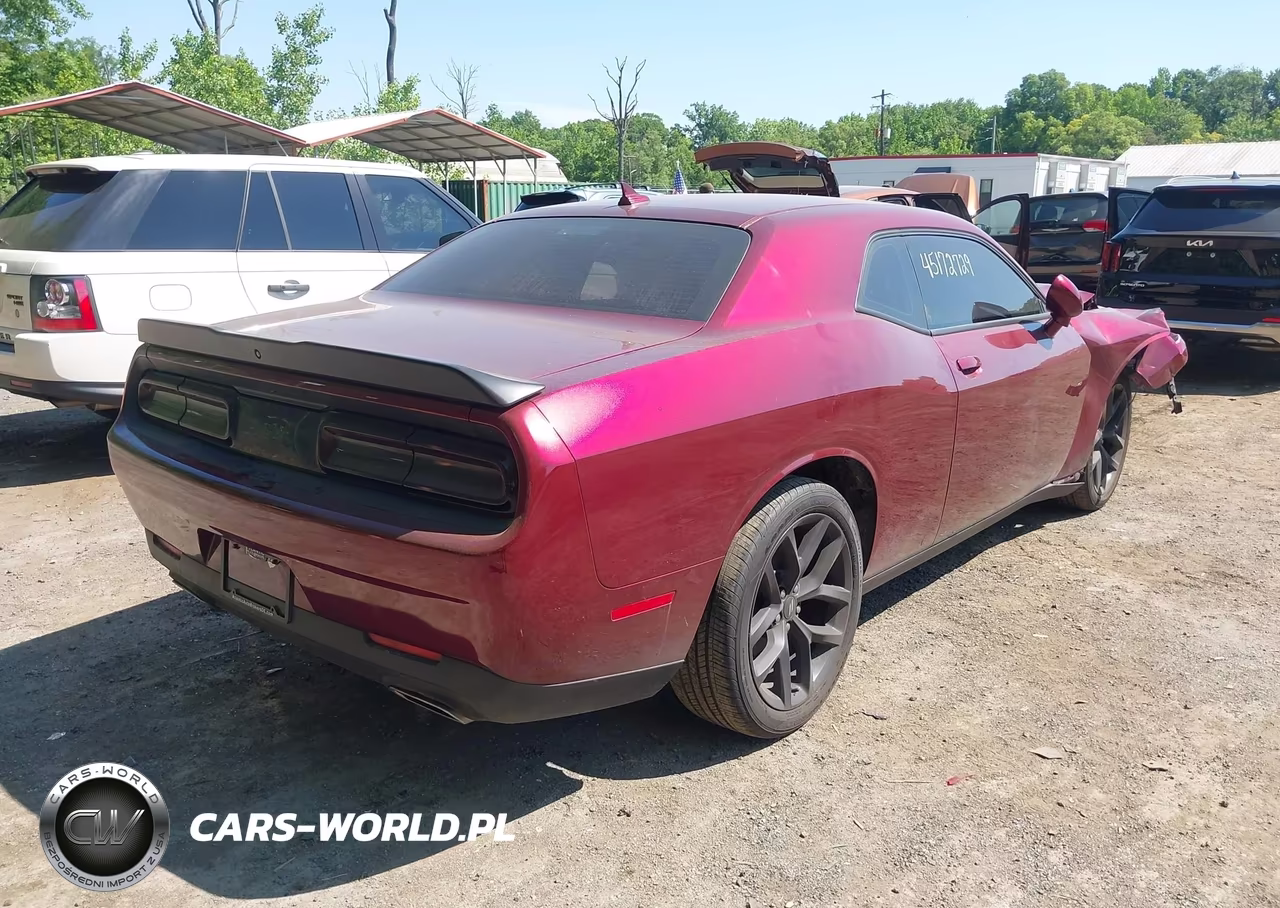 2020 Dodge Challenger Sxt VIN:2C3CDZAG9LH178723 - 4