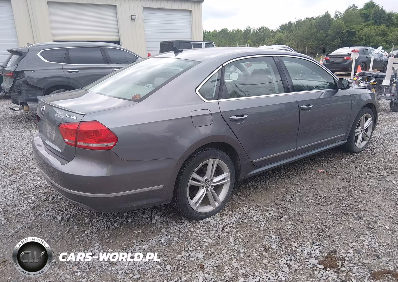 2014 Volkswagen Passat 2.0L Tdi Sel Premium VIN:1VWCN7A36EC071593 - 4