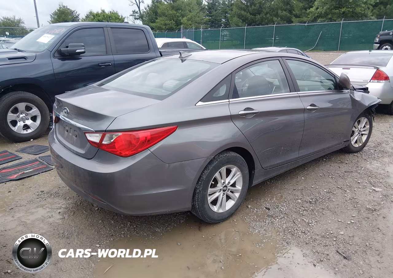 2012 Hyundai Sonata Gls VIN:5NPEB4ACXCH434563 - 4