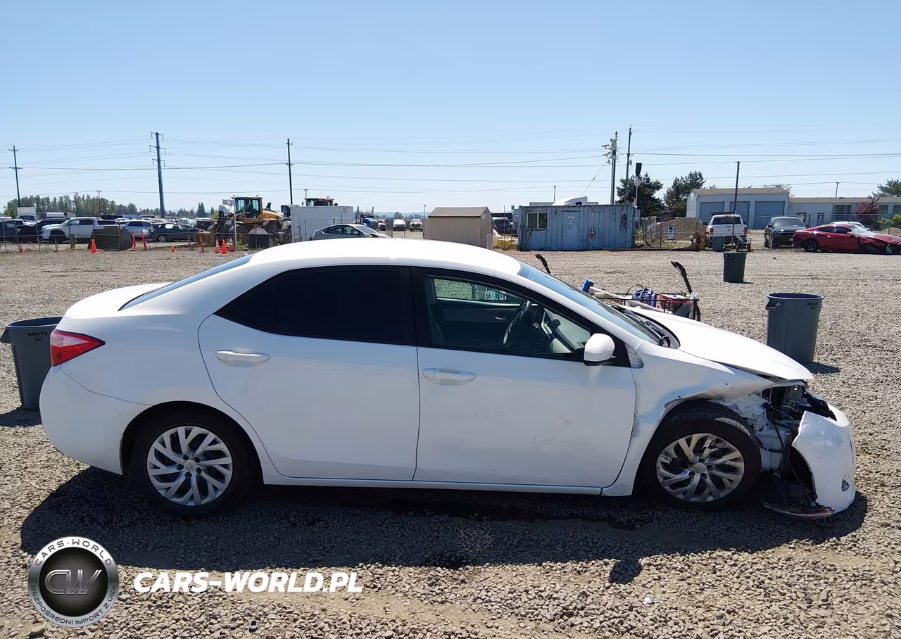 2019 Toyota Corolla Le VIN:5YFBURHE2KP899020 - 14