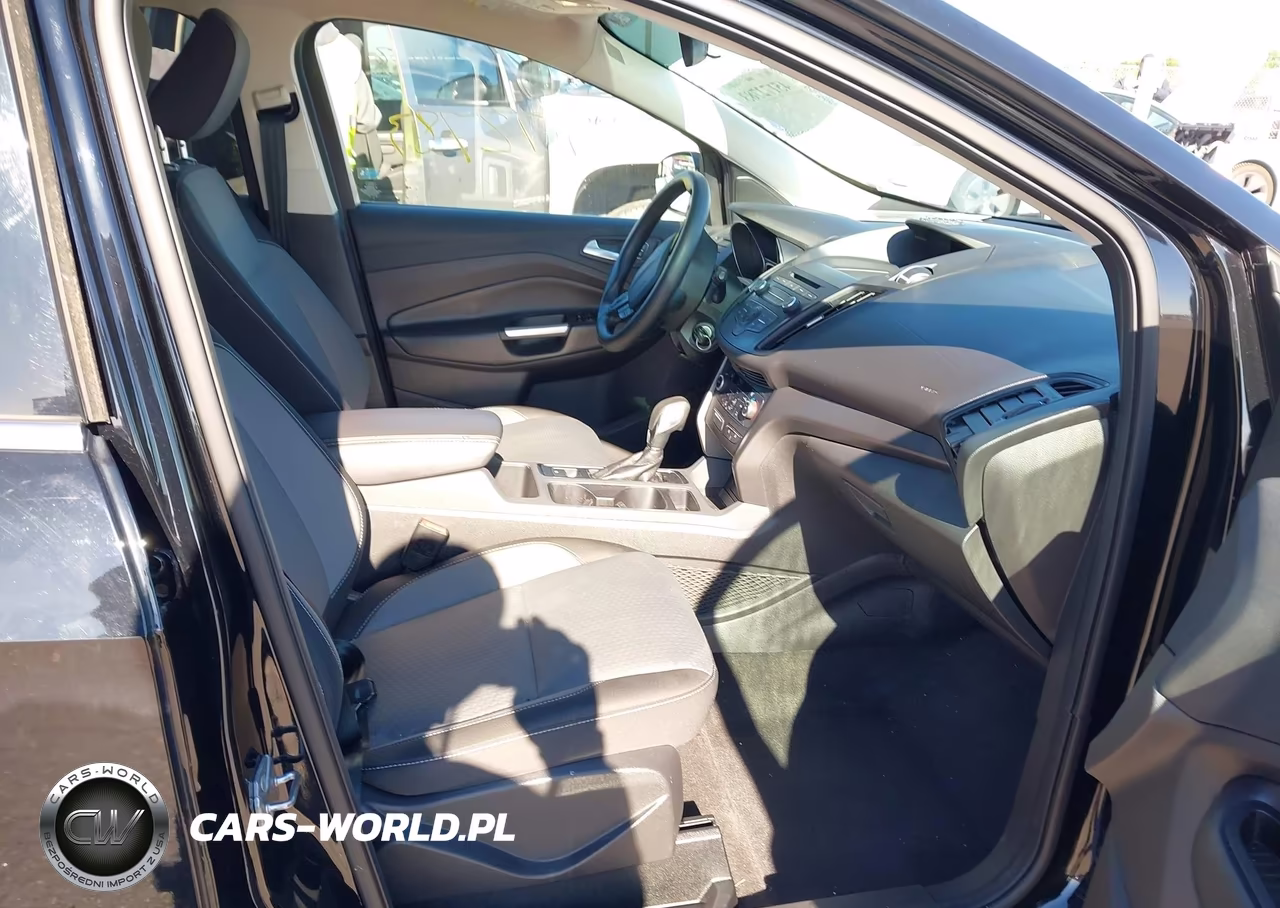 2018 Ford Escape Se VIN:1FMCU0GD9JUA18626 - 5