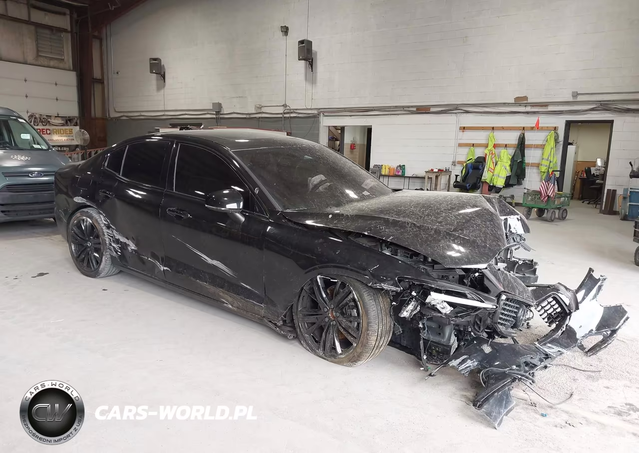 2024 Volvo S60 B5 Plus Black Edition – zdjęcie 1 z 22