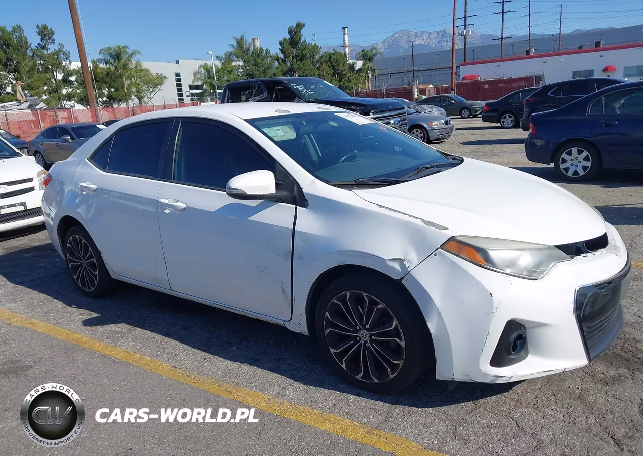 2015 Toyota Corolla S Plus