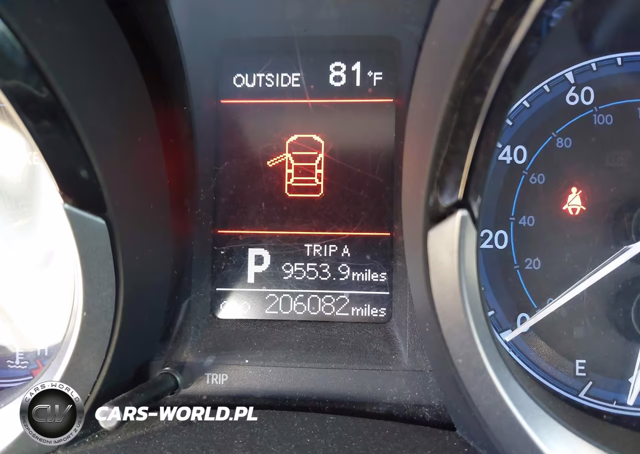 2015 Toyota Corolla S Plus VIN:5YFBURHE3FP209409 - 16
