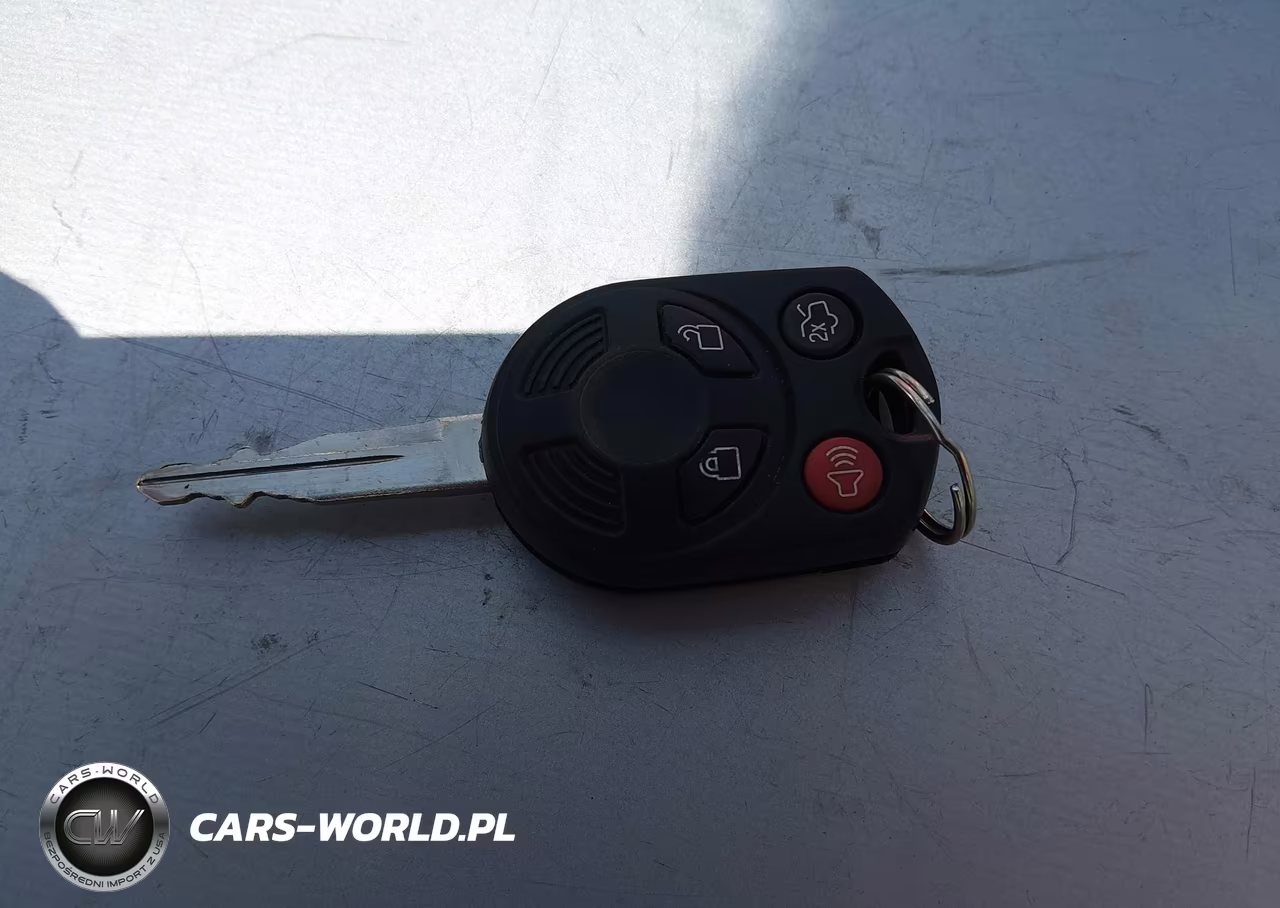 2010 Ford Escape Xlt VIN:1FMCU0D7XAKD32666 - 11