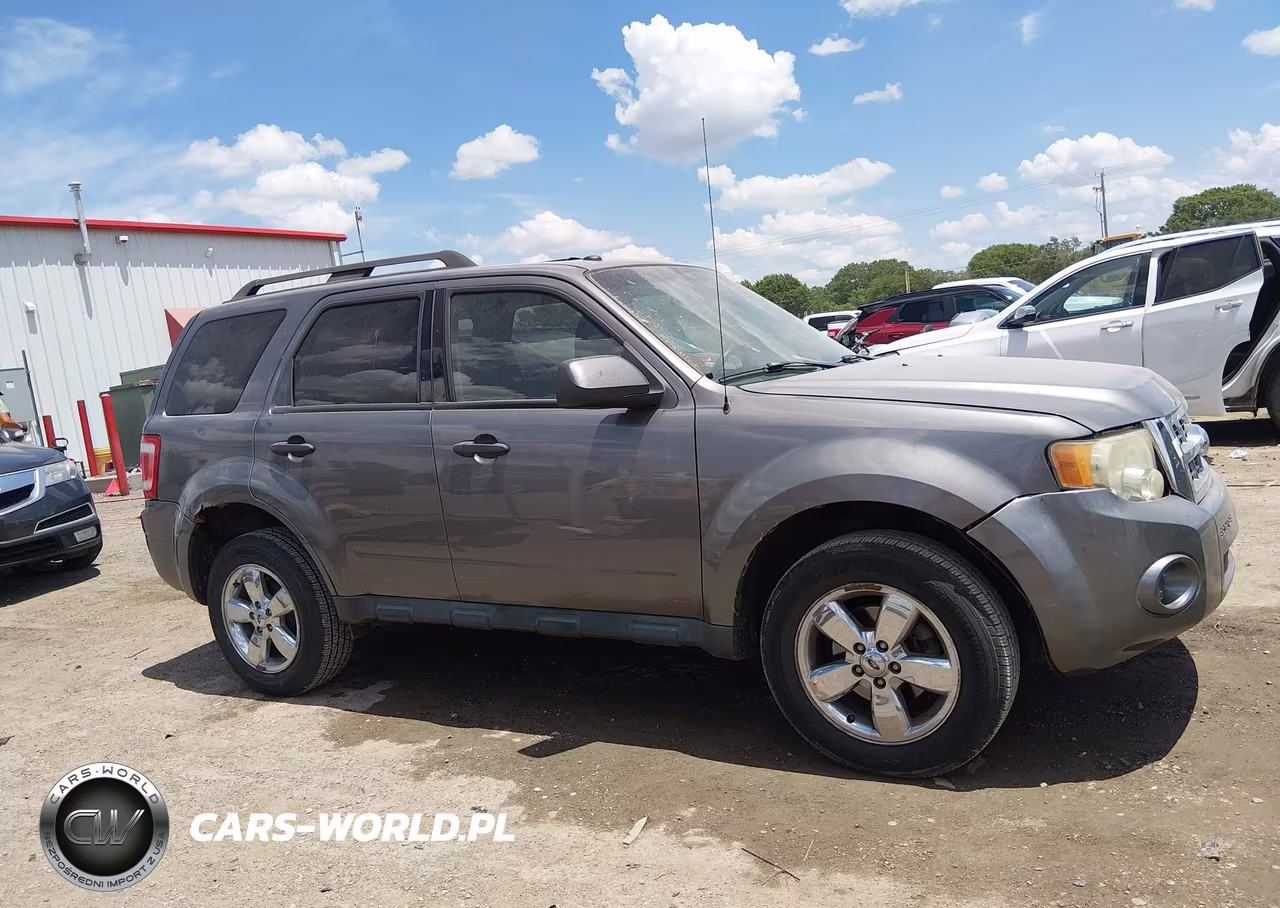 2010 Ford Escape Xlt VIN:1FMCU0D7XAKD32666 - 13
