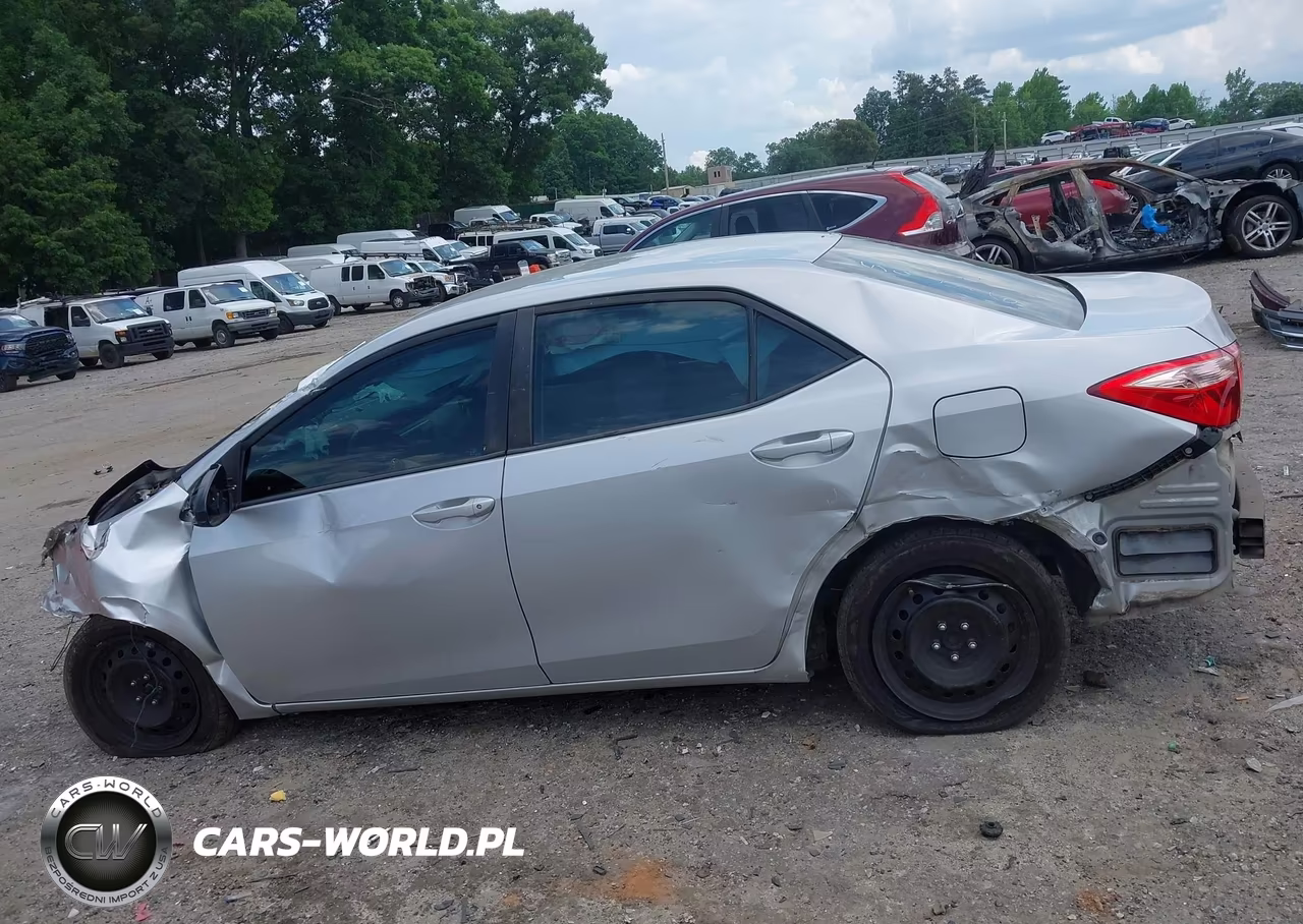 2019 Toyota Corolla Le VIN:2T1BURHE5KC165956 - 15
