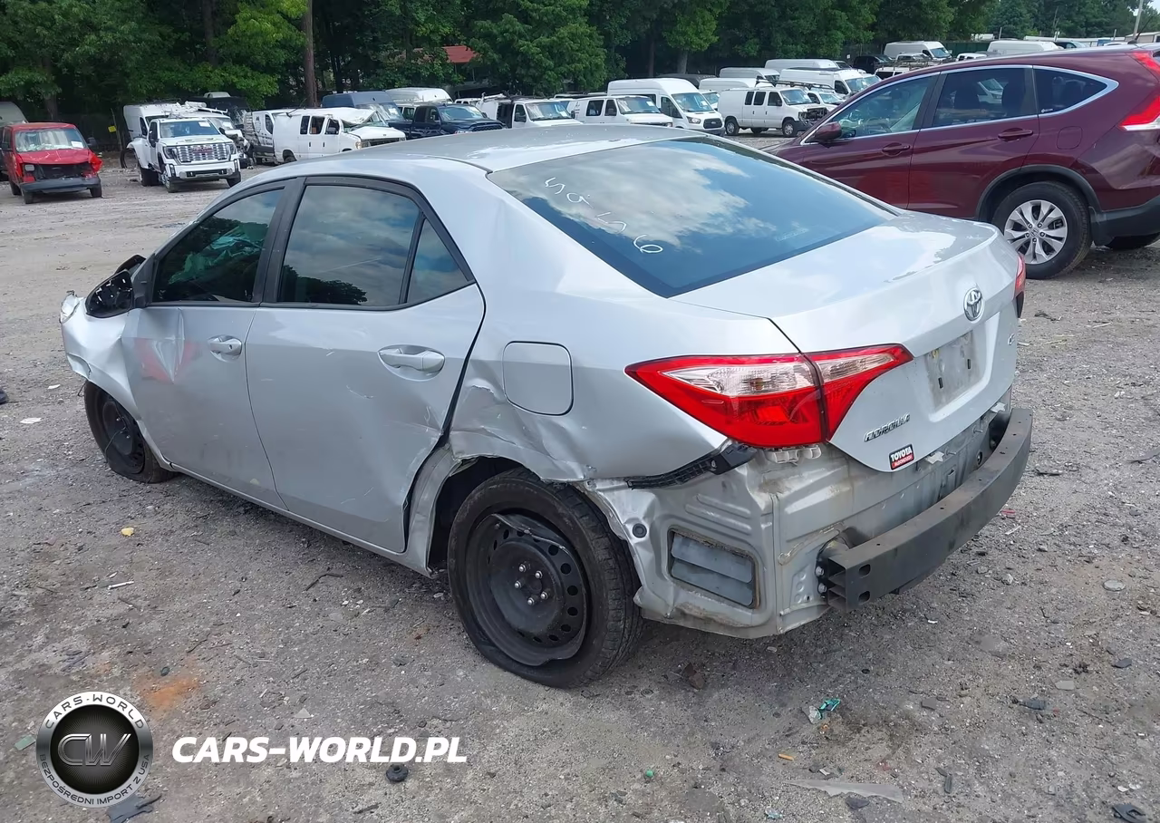 2019 Toyota Corolla Le VIN:2T1BURHE5KC165956 - 3