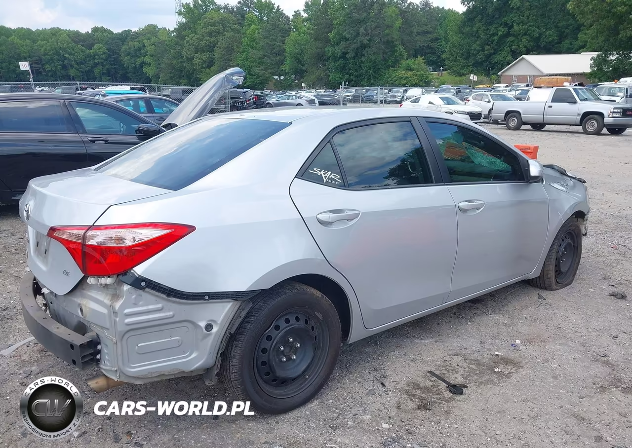 2019 Toyota Corolla Le VIN:2T1BURHE5KC165956 - 4