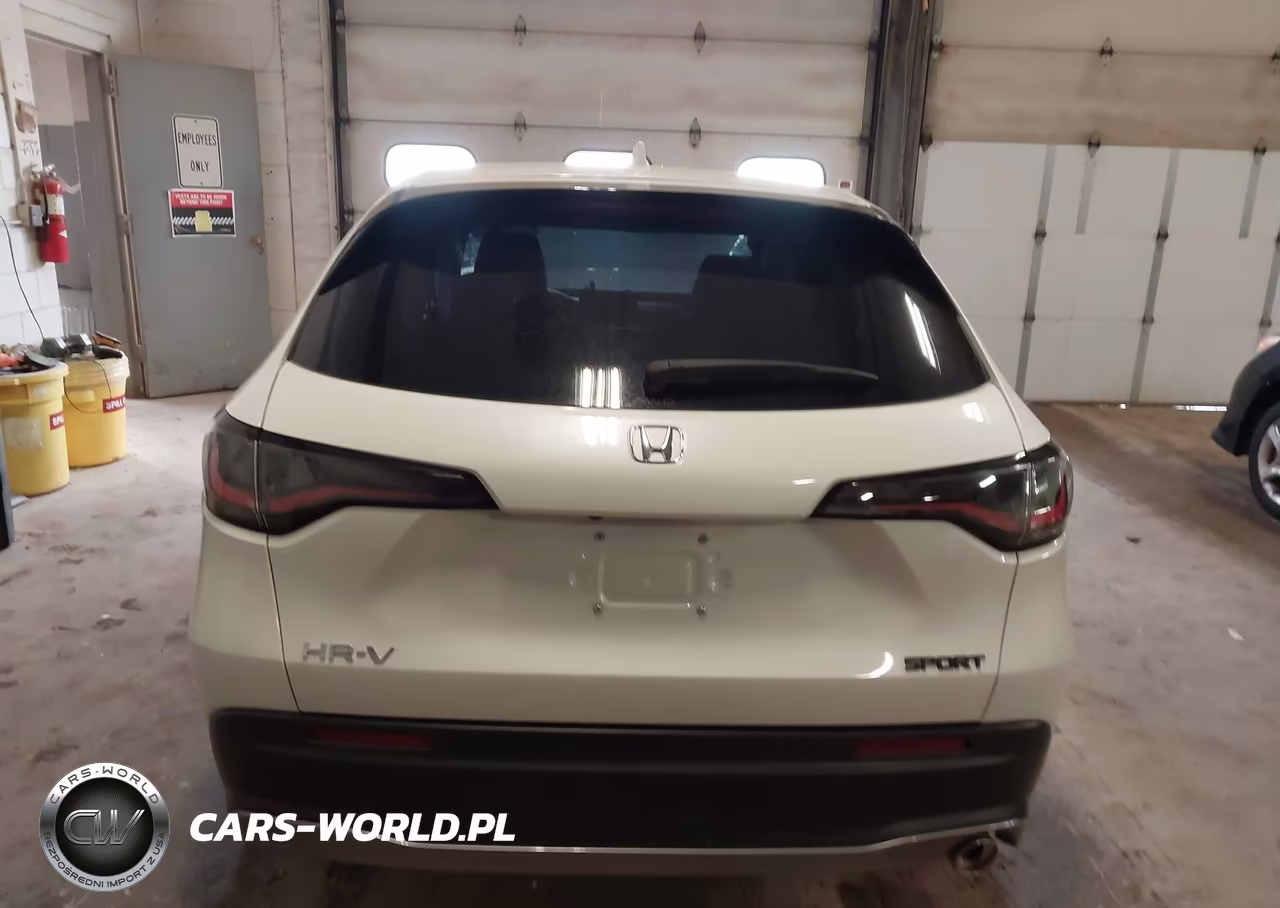 2025 Honda Hr-V Sport VIN:3CZRZ2H56SM794389 - 16