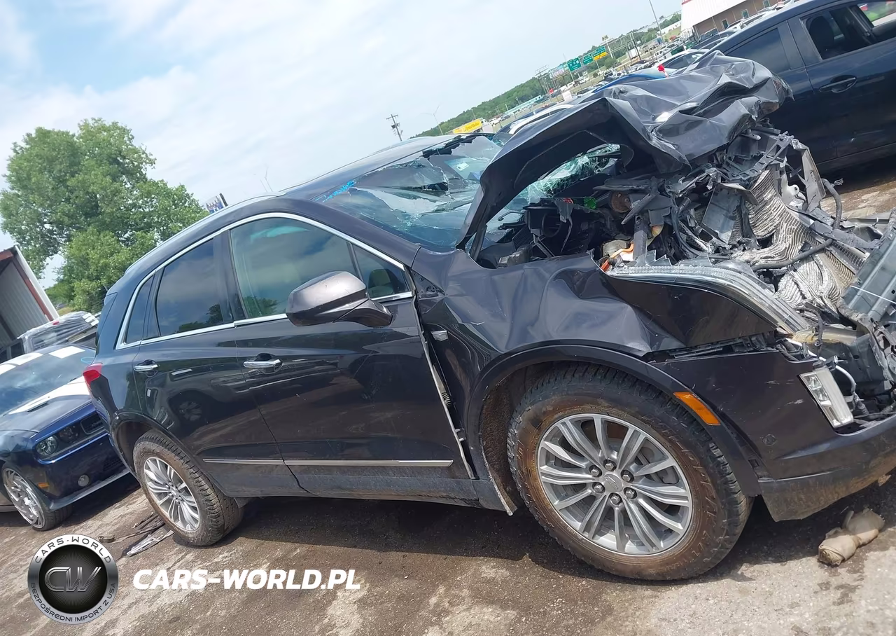 2017 Cadillac Xt5 Luxury VIN:1GYKNBRS8HZ100844 - 14
