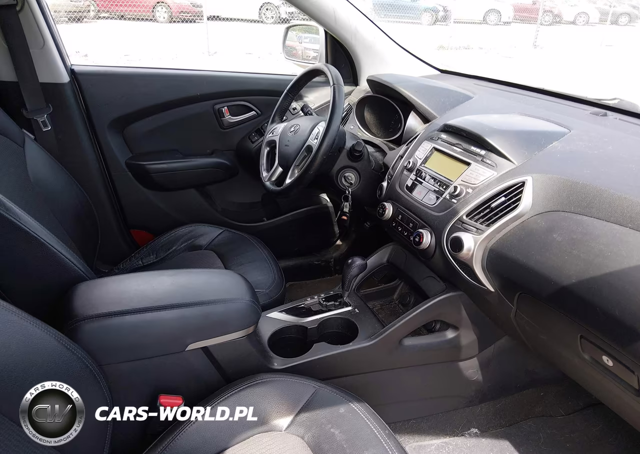 2010 Hyundai Tucson Gls VIN:KM8JU3AC9AU108545 - 5