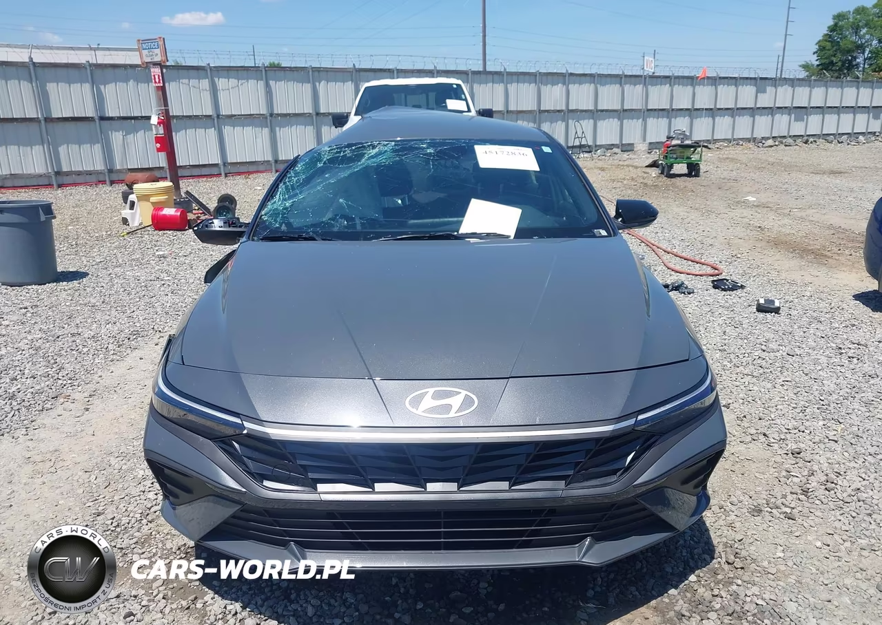 2026 Hyundai Elantra Sel Sport VIN:KMHLM4DG1TU188973 - 13