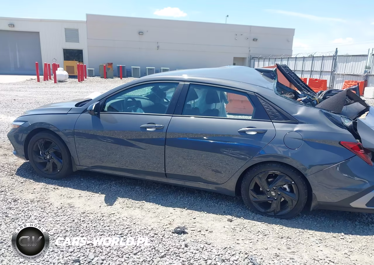 2026 Hyundai Elantra Sel Sport VIN:KMHLM4DG1TU188973 - 15