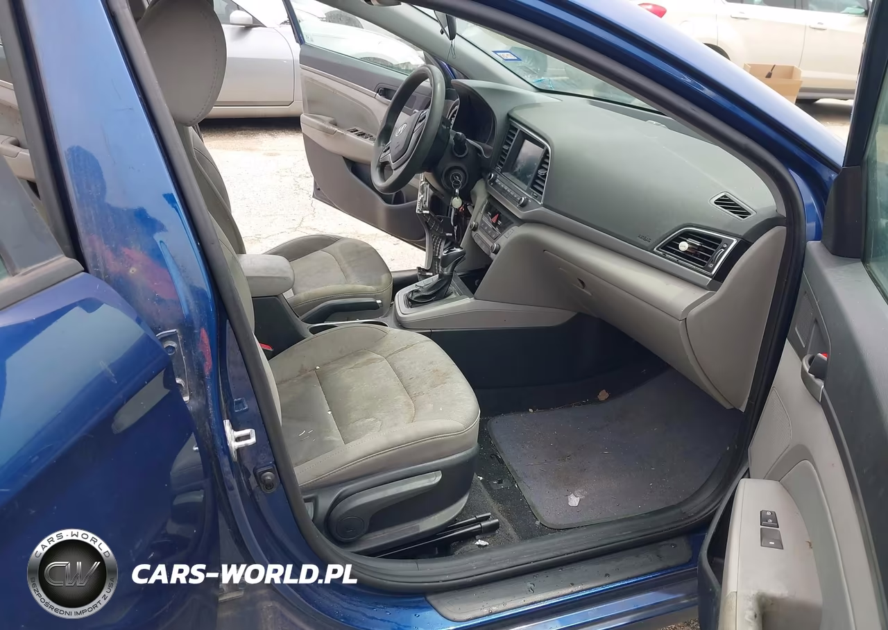 2018 Hyundai Elantra Sel VIN:5NPD84LF7JH290453 - 5