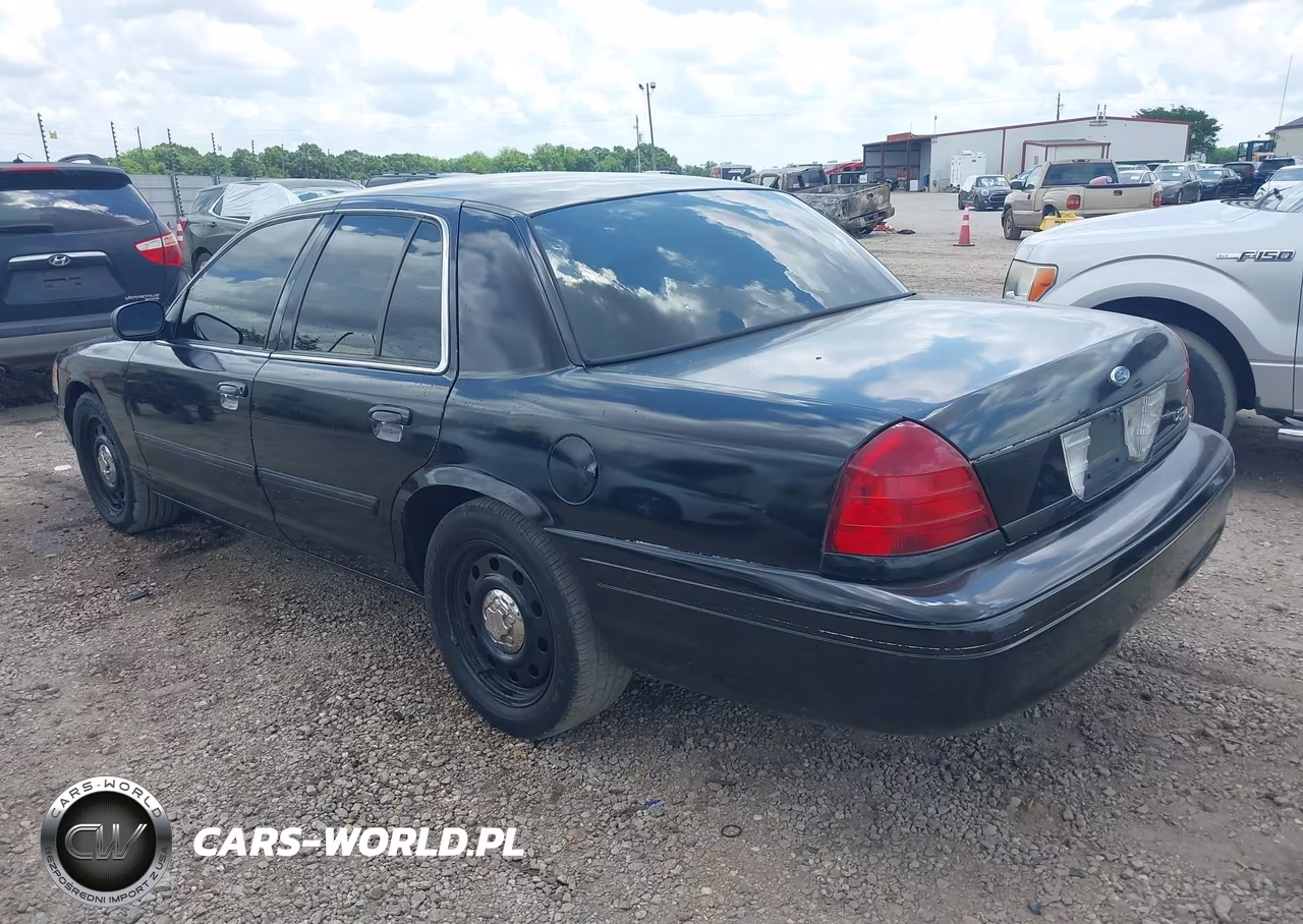 2009 Ford Crown Victoria VIN:2FAHP71V09X124825 - 3