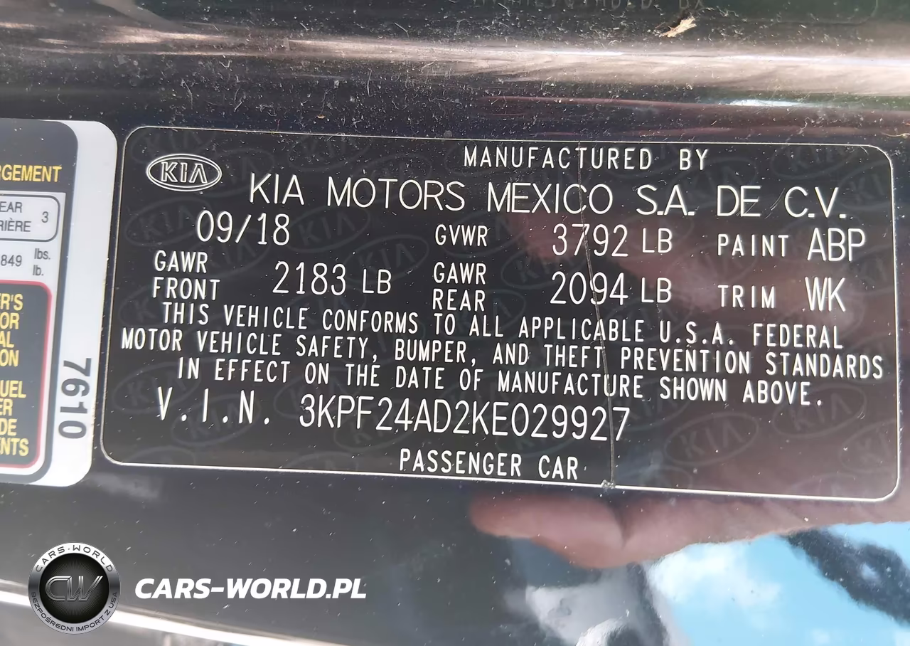 2019 Kia Forte Lxs VIN:3KPF24AD2KE029927 - 9