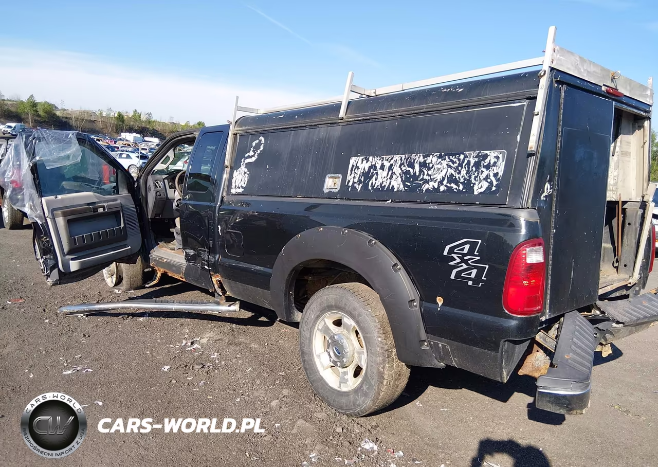 2013 Ford F-250 Xlt VIN:1FT7X2B68DEA44294 - 3