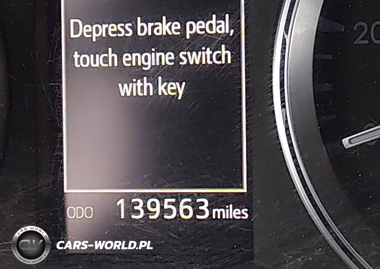 2019 Toyota Highlander Xle VIN:5TDJZRFH8KS591173 - 16