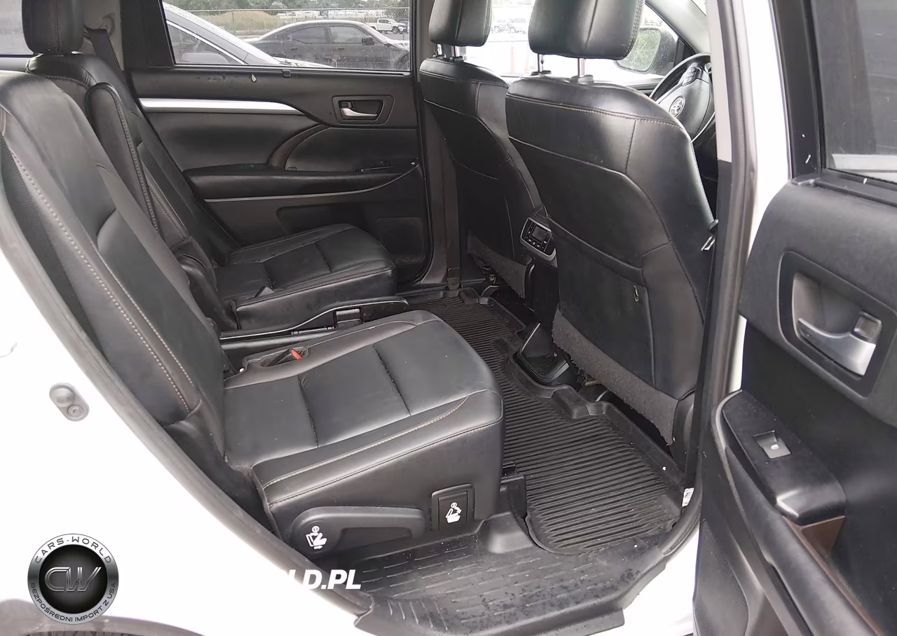 2019 Toyota Highlander Xle VIN:5TDJZRFH8KS591173 - 8