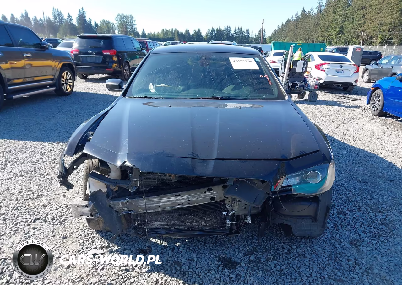 2016 Chrysler 300 S VIN:2C3CCABG3GH269141 - 13
