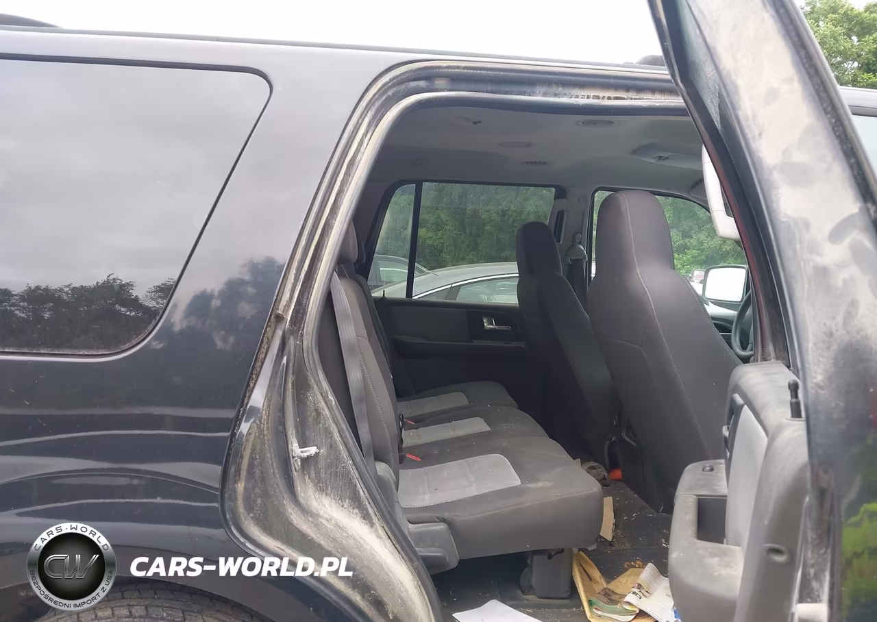 2003 Ford Expedition Xlt VIN:1FMPU16W43LA23364 - 8