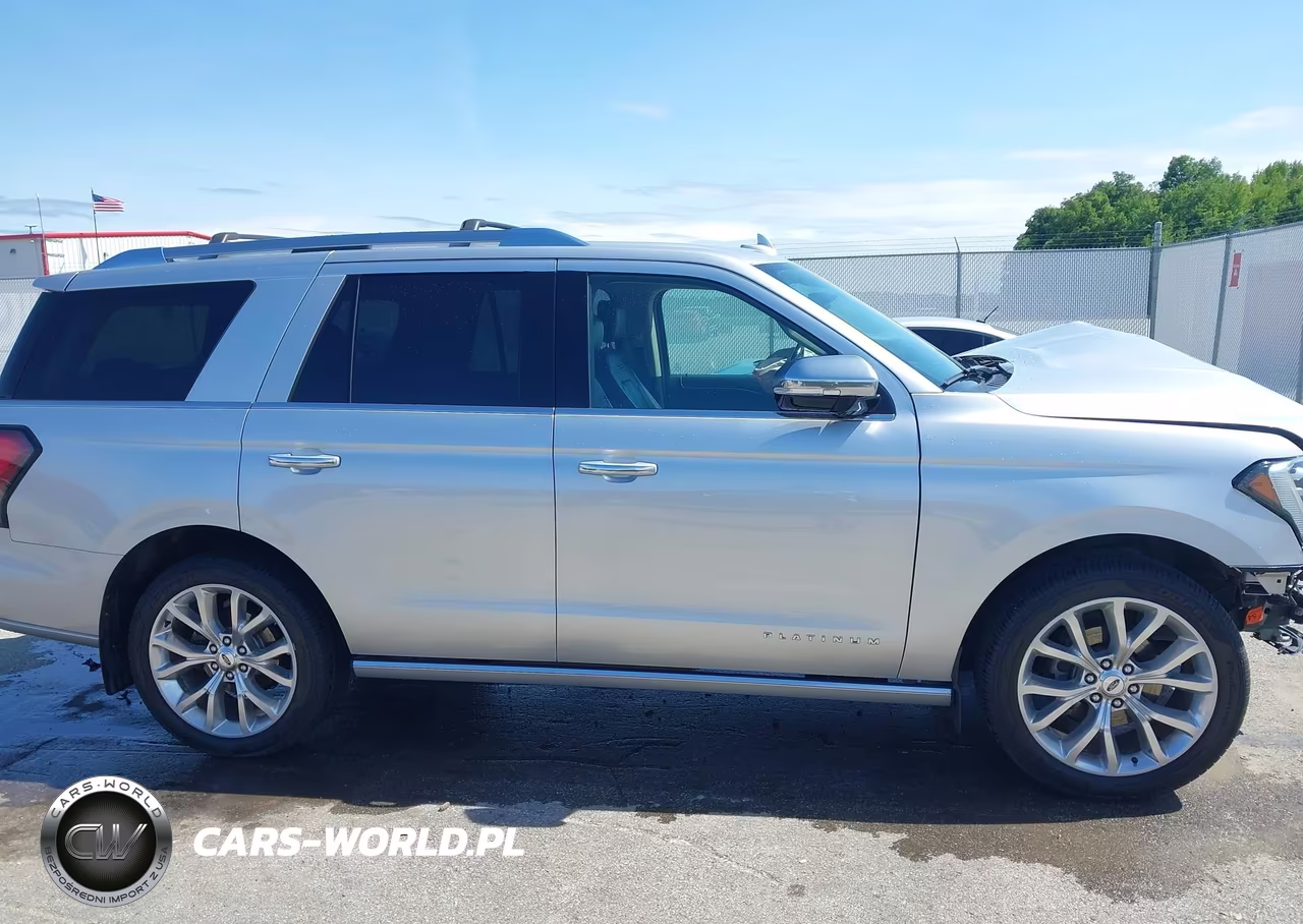2019 Ford Expedition Platinum VIN:1FMJU1MT8KEA33123 - 14