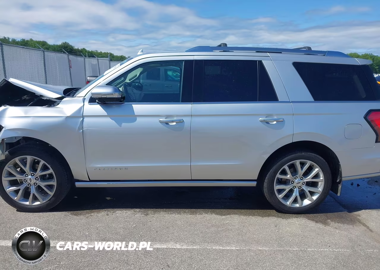 2019 Ford Expedition Platinum VIN:1FMJU1MT8KEA33123 - 15