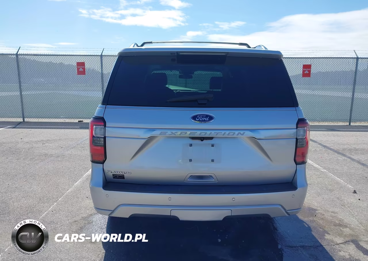 2019 Ford Expedition Platinum VIN:1FMJU1MT8KEA33123 - 17