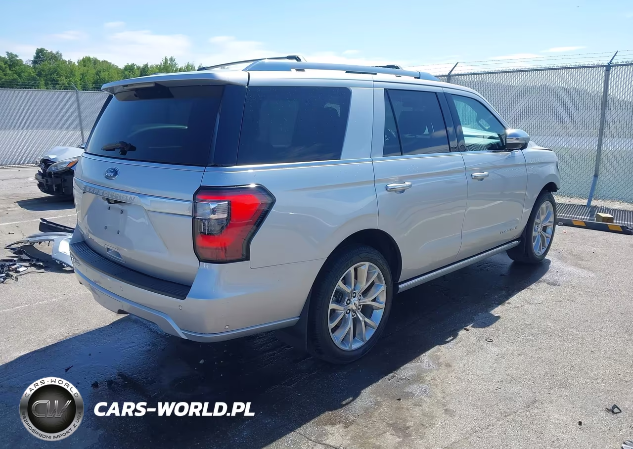 2019 Ford Expedition Platinum VIN:1FMJU1MT8KEA33123 - 4