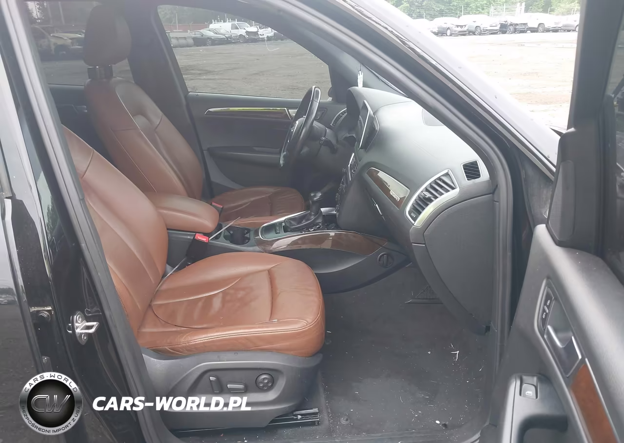 2011 Audi Q5 2.0T Premium VIN:WA1LFAFP1BA024756 - 5