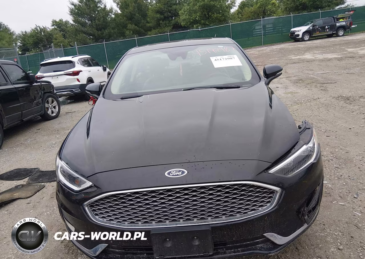 2020 Ford Fusion Titanium VIN:3FA6P0D92LR131133 - 13