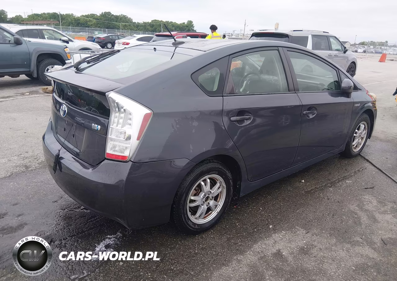 2010 Toyota Prius Ii VIN:JTDKN3DU3A0245479 - 4