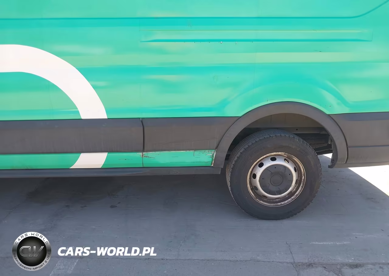 2019 Ford Transit-250 VIN:1FTYR2CM4KKB54754 - 6