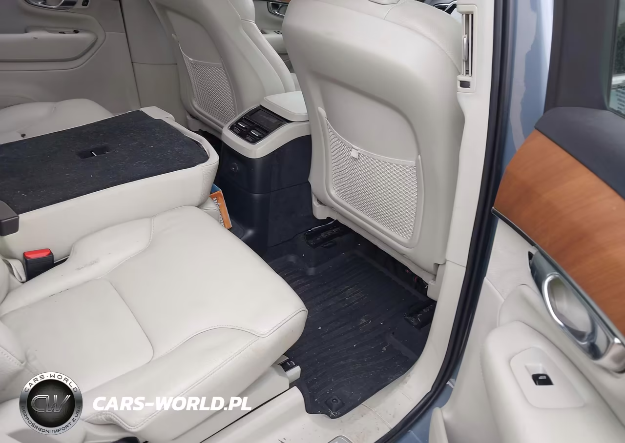 2021 Volvo Xc90 Recharge Plug-In Hybrid T8 Inscription Expression 7 Passenger VIN:YV4BR0CK4M1760795 - 8