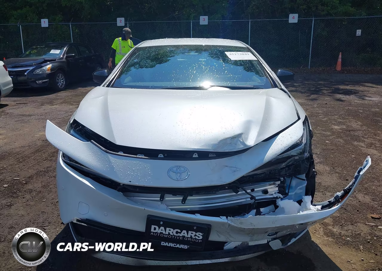 2026 Toyota Prius Plug-In Hybrid Se VIN:JTDACACU4T3073567 - 12