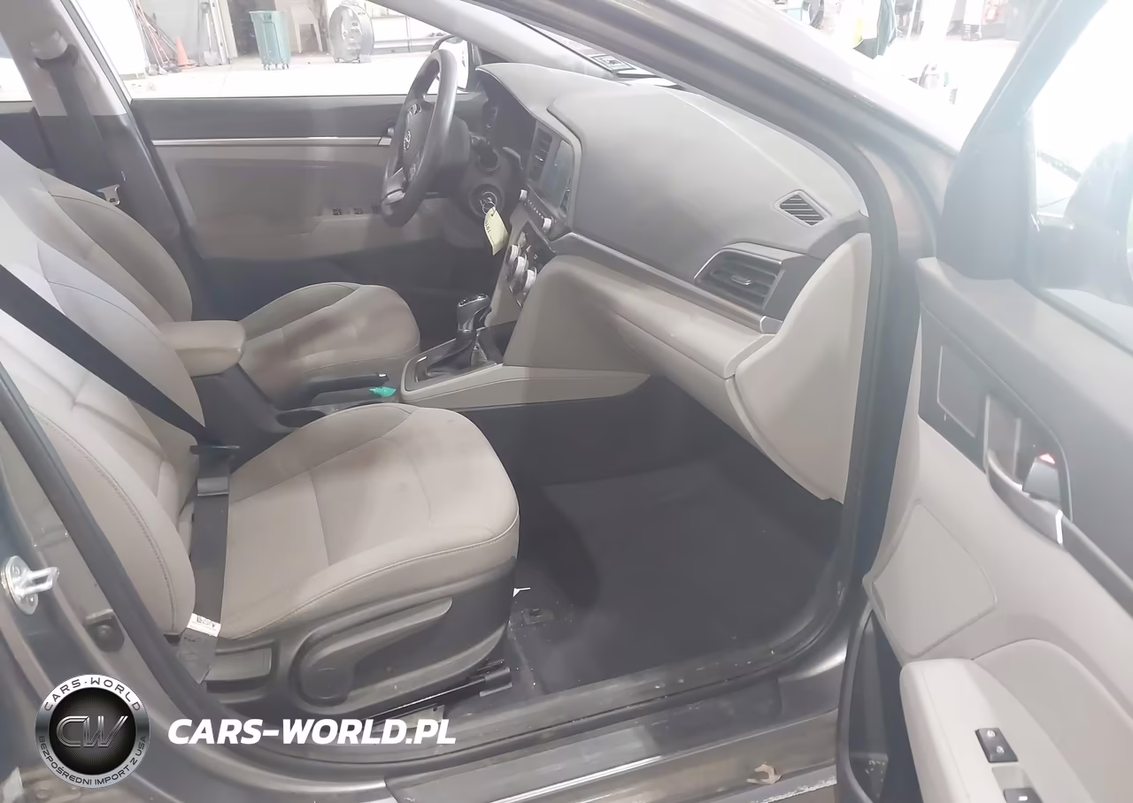 2019 Hyundai Elantra Sel VIN:5NPD84LF2KH486852 - 5