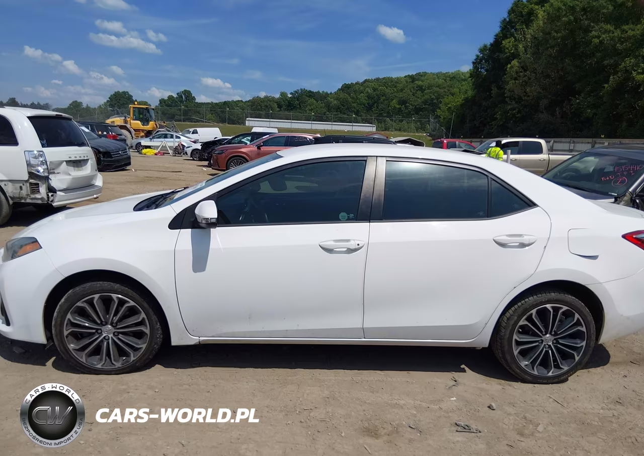 2016 Toyota Corolla S Plus VIN:2T1BURHE3GC739624 - 13