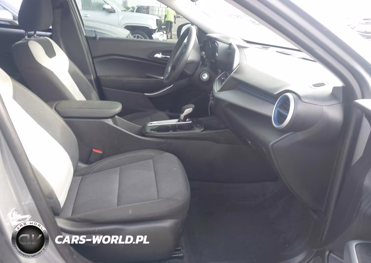 2024 Chevrolet Trax Fwd Sp VIN:KL77LFE25RC160757 - 5