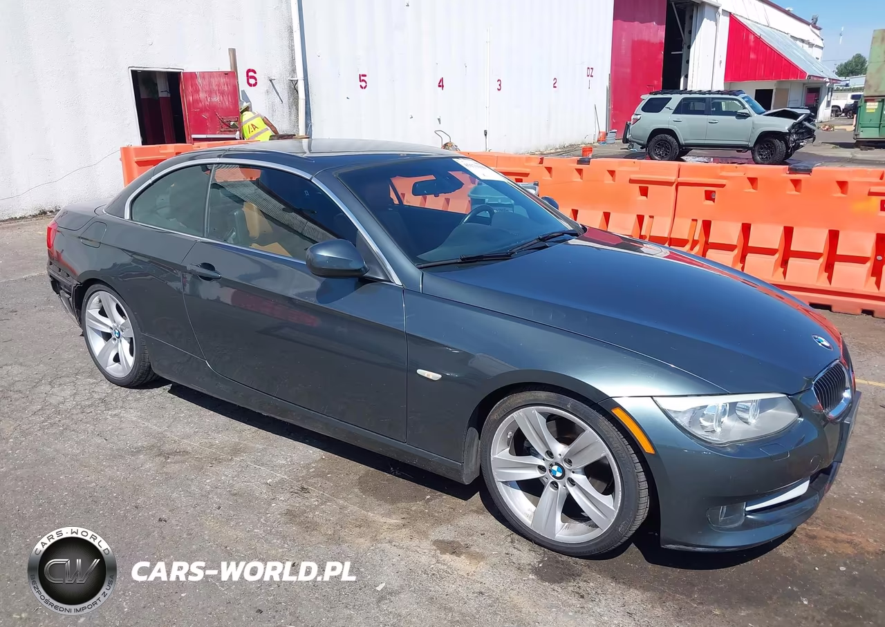 2011 BMW 328I – zdjęcie 1 z 17