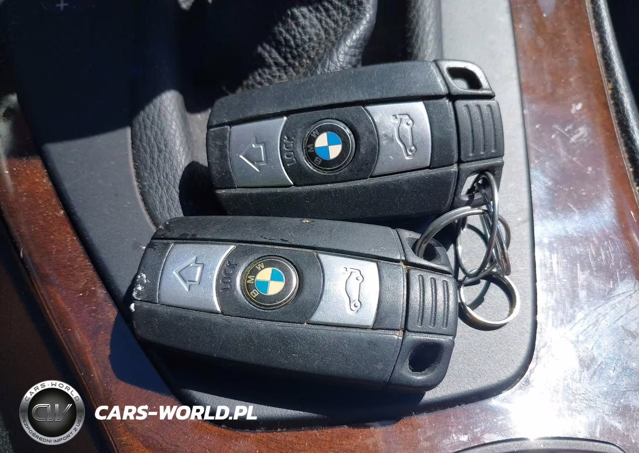 2011 BMW 328I VIN:WBADW7C59BE543480 - 11