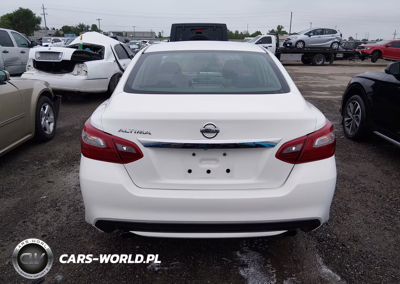 2018 Nissan Altima 2.5 S VIN:1N4AL3AP8JC165678 - 16