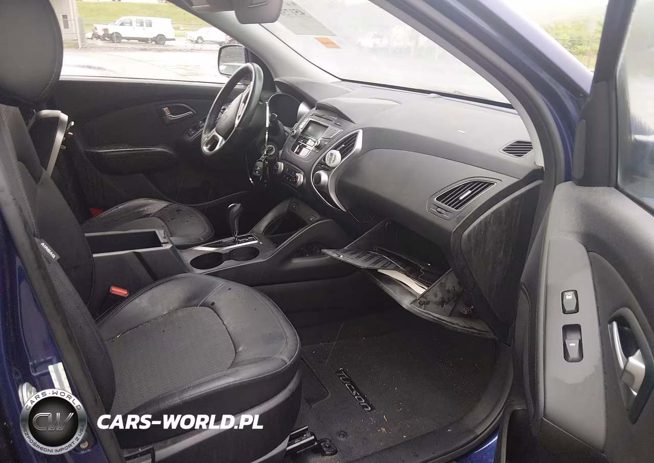 2011 Hyundai Tucson Gls VIN:KM8JUCACXBU301742 - 5