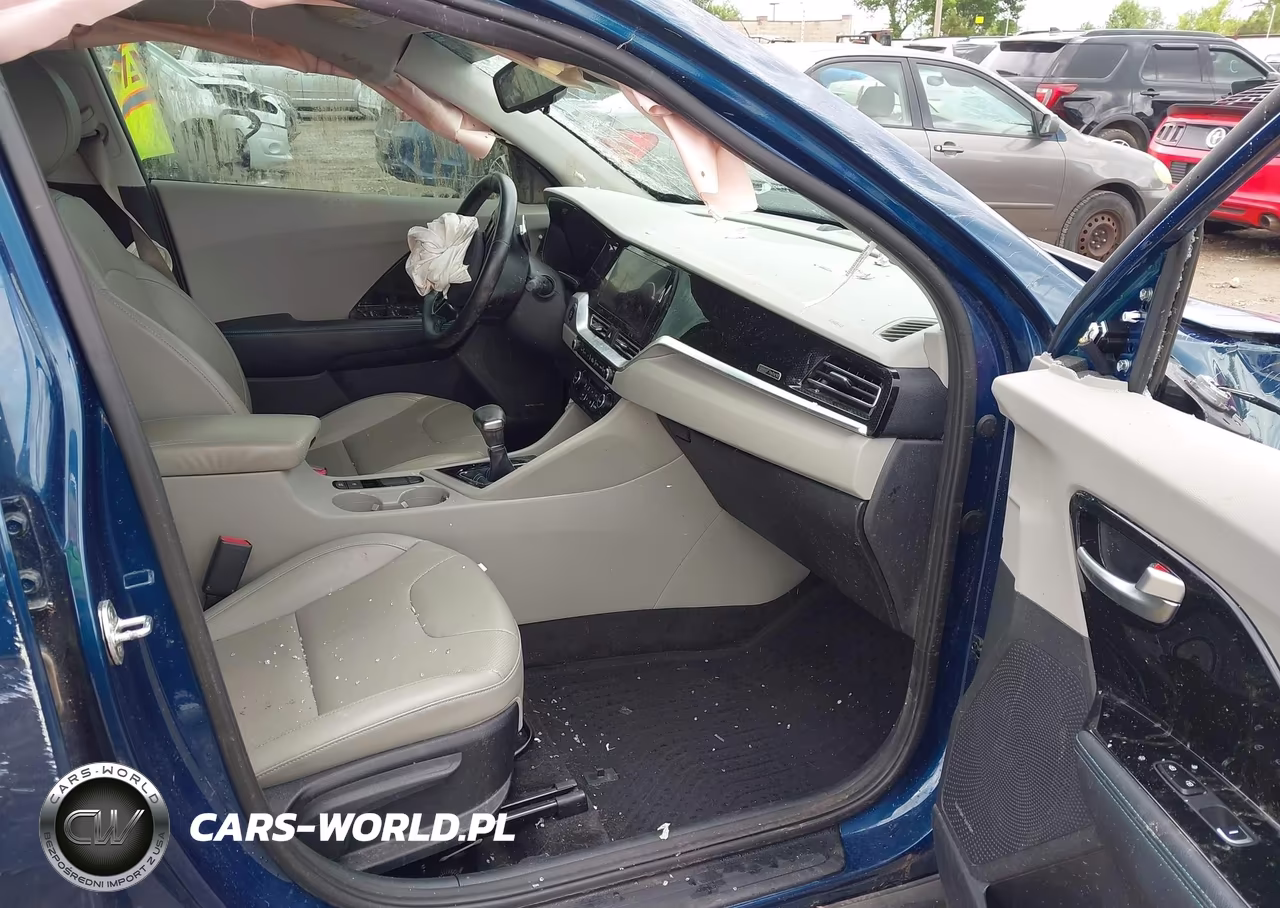 2022 Kia Niro Touring Se VIN:KNDCC3LC3N5545129 - 5