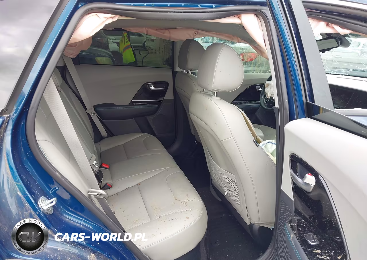 2022 Kia Niro Touring Se VIN:KNDCC3LC3N5545129 - 8